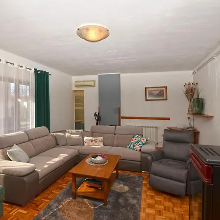 Fantasy With Private Pool Pula