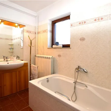 Fantasy With Private Pool Apartment *